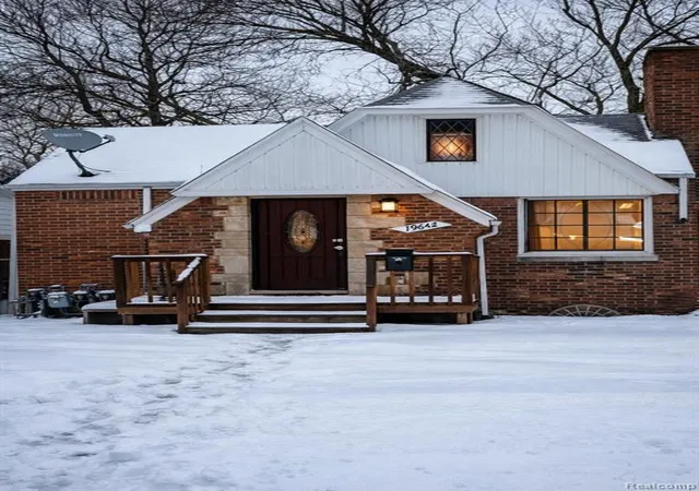 1st image of 19642 Anvil St, Detroit, MI 48205 | MLS# 60966332