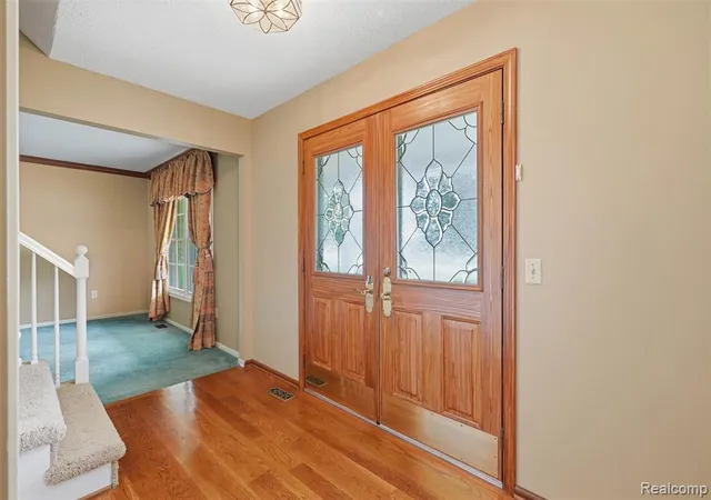 Homes for sale in Grand Blanc, MI | 9277 Burning Tree Dr, Grand Blanc, MI 48439 | MLS# 61004011