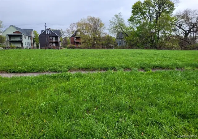 1st image of 2172 Field St, Detroit, MI 48214 | MLS# 60967878