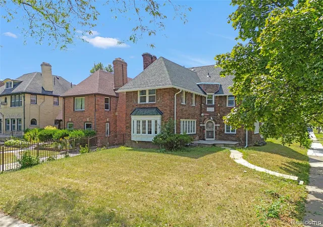 Photo 2 of Single family home for sale at 8951 La Salle Blvd, Detroit, MI 48206 2245 | MLS# 61025093 | Listing updated on 2026-08-28