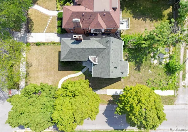 Photo 3 of Single family home for sale at 8951 La Salle Blvd, Detroit, MI 48206 2245 | MLS# 61025093 | Listing updated on 2026-08-28
