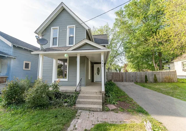 Homes for sale in Grand Rapids, MI | 543 Leonard St, Grand Rapids, MI 49503 | MLS# 70536778
