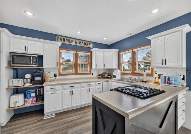 Photo 4 of Sale Pending at 806 Jordan Lake St, Lake Odessa, MI 48849 | MLS# 70555515 | Listing updated on 2026-08-31