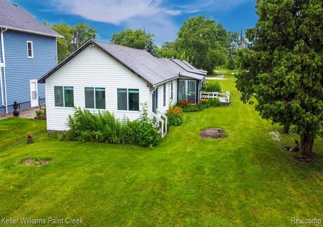 Homes for sale in Marine City, MI | 6533 River Rd, Marine City, MI 48039 | MLS# 60995622