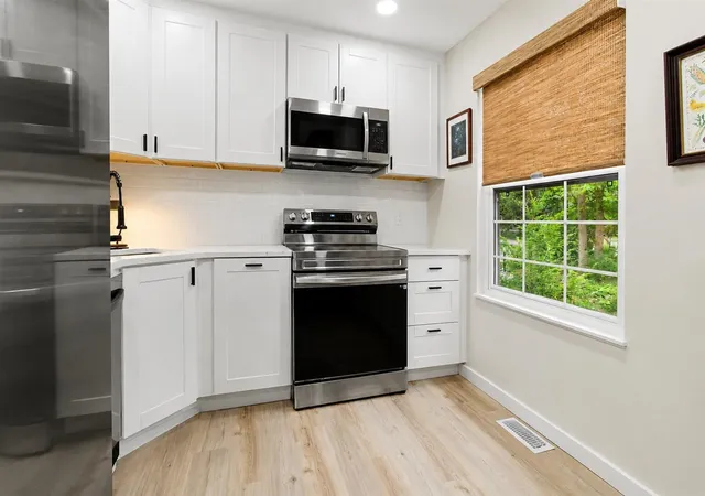 2nd image of 592 S 7th St, Ann Arbor, MI 48103 | MLS# 70551035