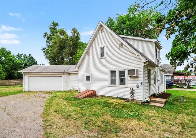 Homes for sale in Galesburg, MI | 8478 E Michigan Ave, Galesburg, MI 49053 | MLS# 70538435