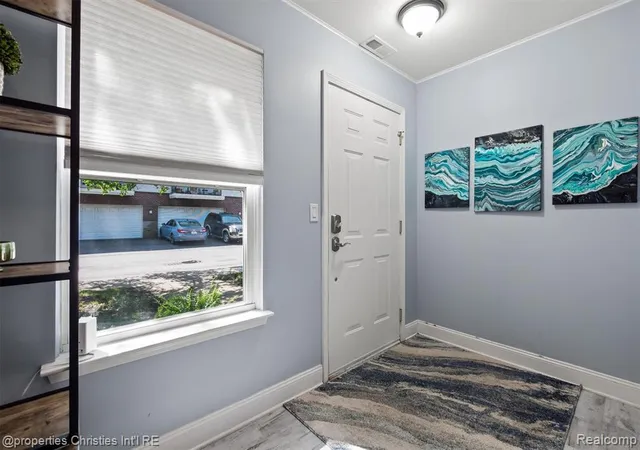 4th image of 281 E Palmer St #7, Detroit, MI 48202 3823 | MLS# 60995056