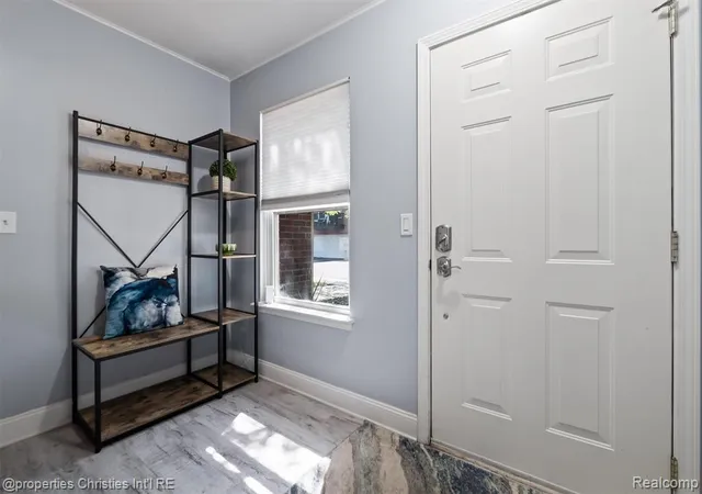 5th image of 281 E Palmer St #7, Detroit, MI 48202 3823 | MLS# 60995056