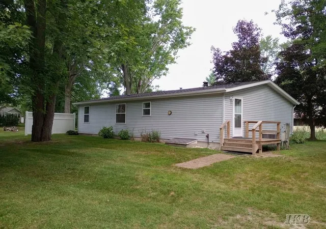 Photo 2 of Single family home for sale at 700 Hayes Rd, Beaverton, MI 48624 | MLS# 50220041 | Listing updated on 2026-09-01