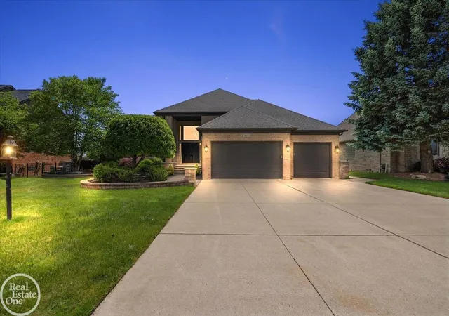Photo 1 of Single family home for sale at 49572 Compass Point Dr, Chesterfield Twp, MI 48047 | MLS# 50211429 | Listing updated on 2026-10-22