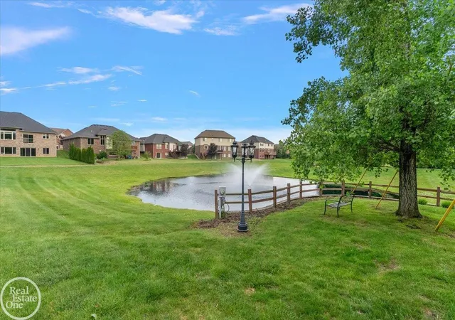 Homes for sale in Washington, MI | 62861 Franklin Park Dr #Unit 29, Washington, MI 48094 | MLS# 50211078