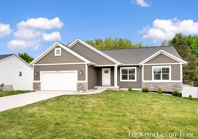 Homes for sale in Allendale, MI | 10775 Lance Ave, Allendale, MI 49401 | MLS# 70532825