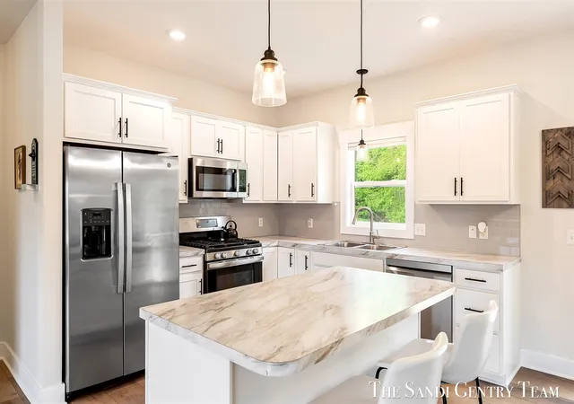 Homes for sale in Allendale, MI | 10775 Lance Ave, Allendale, MI 49401 | MLS# 70532825