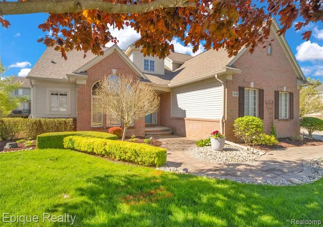 1st image of 819 Pineridge Ave, Oxford, MI 48371 3597 | MLS# 61023119