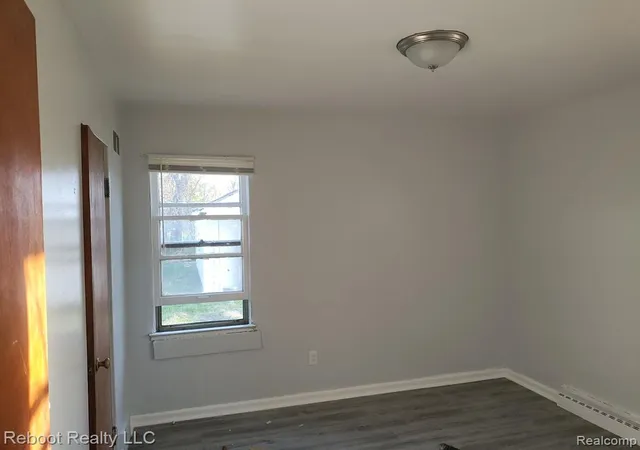Homes for sale in Saginaw, MI | 3104 Roberts St, Saginaw, MI 48601 | MLS# 61001394