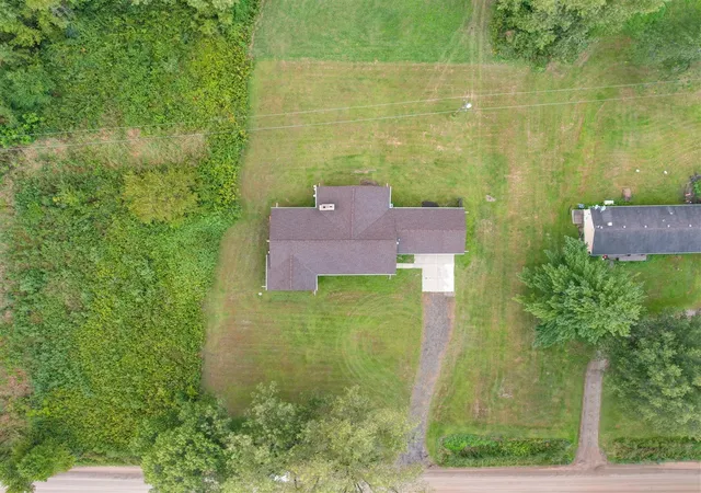 1st image of 26700 Martinsville Rd, New Boston, MI 48164 | MLS# 70515978