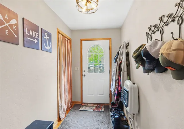4th image of 27161 2Nd Ave, Allegan, MI 49010 | MLS# 70530147