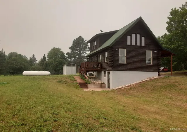 Photo 1 of Single family home for sale at E6857 S Black River Rd, Ironwood, MI 49938 | MLS# 50216048 | Listing updated on 2026-08-07