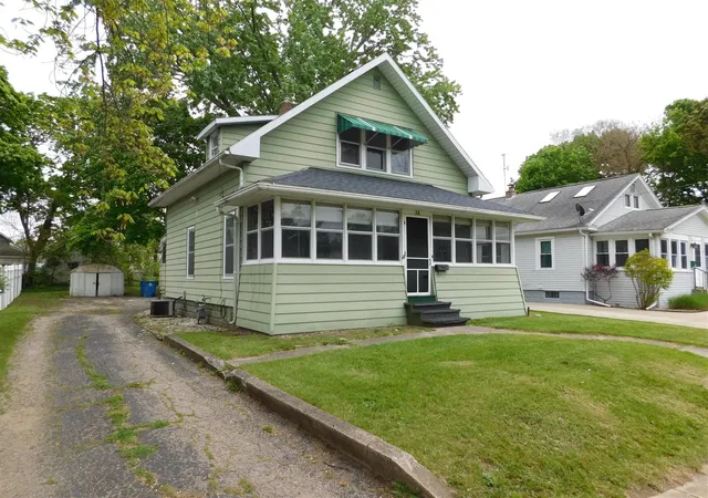 3rd image of 38 East Ave, Battle Creek, MI 49017 | MLS# 70507589