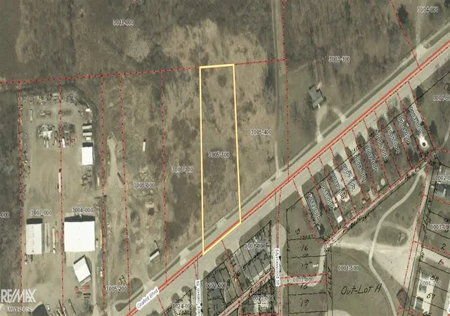 Photo 3 of Land for sale at 0 Gratiot Ave, Marysville, MI 48040 | MLS# 50165517 | Listing updated on 2026-02-03