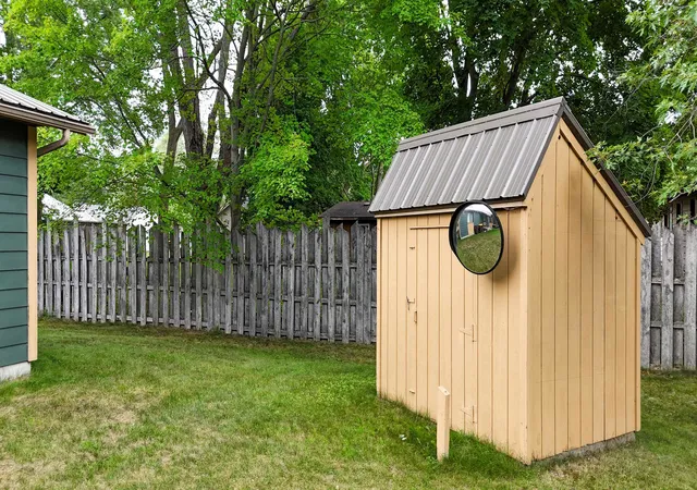 10th image of 718 & 720 Cooley St, Mount Pleasant, MI 48858 | MLS# 80072504