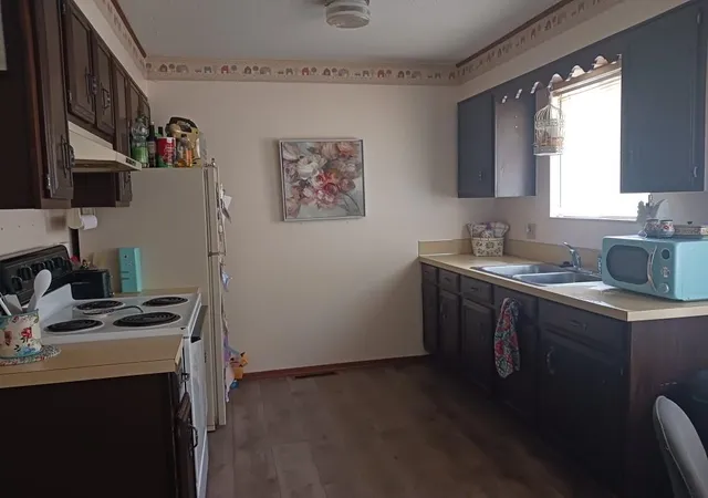4th image of 718 & 720 Cooley St, Mount Pleasant, MI 48858 | MLS# 80072504