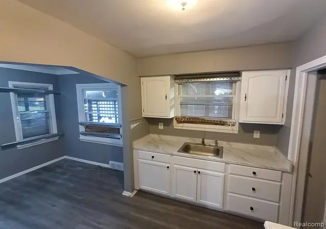 Photo 3 of Single family home for sale at 17851 Strasburg St, Detroit, MI 48205 3149 | MLS# 61006500 | Listing updated on 2026-09-15