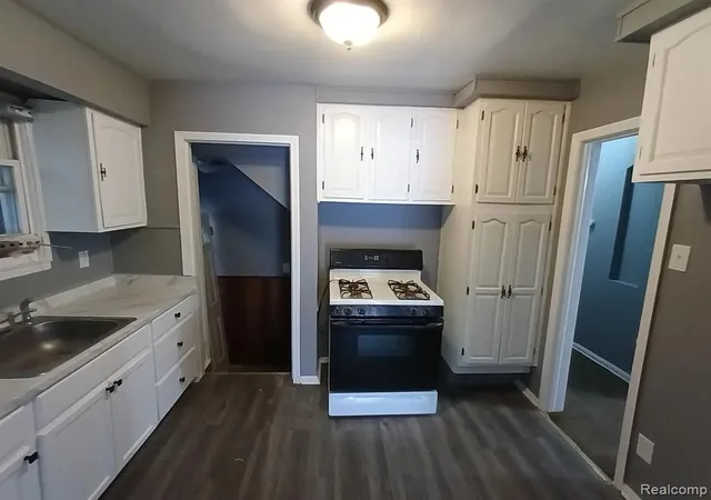 Photo 4 of Single family home for sale at 17851 Strasburg St, Detroit, MI 48205 3149 | MLS# 61006500 | Listing updated on 2026-09-15