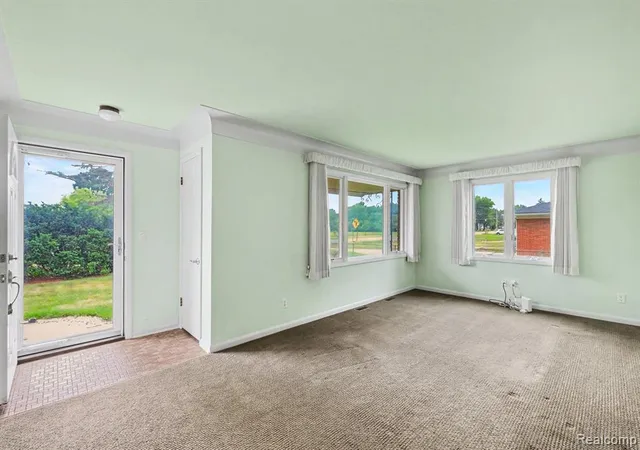 Homes for sale in Burton, MI | 5199 Lapeer Rd, Burton, MI 48509 | MLS# 61010979