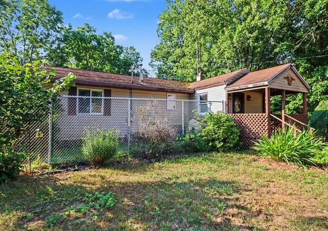 Photo 4 of Sale Pending at 17065 Old Logging Rd, Hersey, MI 49639 | MLS# 70543238 | Listing updated on 2026-08-28