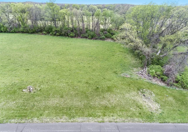 Photo 1 of Land for sale at 4700 Nantucket Dr, Jackson, MI 49201 | MLS# 70250408 | Listing updated on 2026-01-13