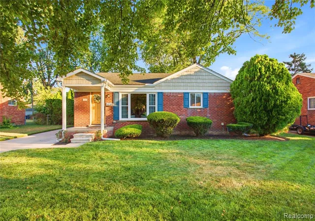 Photo 1 of Sale Pending at 30155 Richland St, Livonia, MI 48150 | MLS# 61022495 | Listing updated on 2026-08-24