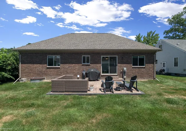 Homes for sale in Saint Clair Shores, MI | 22818 Maxine St, Saint Clair Shores, MI 48080 | MLS# 50214390