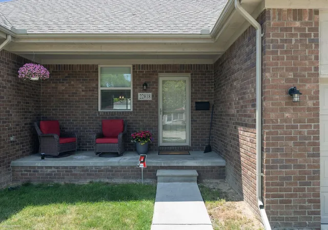 Homes for sale in Saint Clair Shores, MI | 22818 Maxine St, Saint Clair Shores, MI 48080 | MLS# 50214390