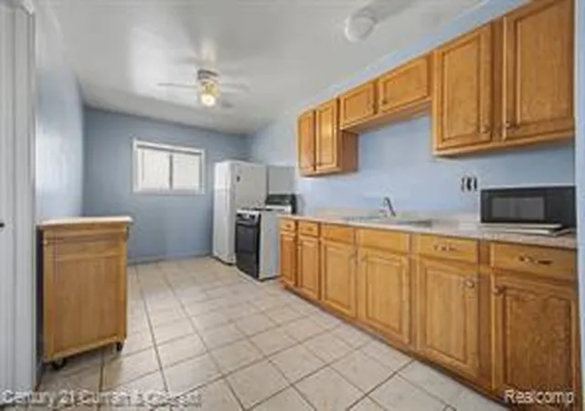 Homes for sale in Lincoln Park, MI | 1504 Mclain Ave, Lincoln Park, MI 48146 | MLS# 61006848