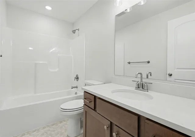 Homes for sale in Comstock Park, MI | 949 Scioto Dr #17, Comstock Park, MI 49321 | MLS# 70528847
