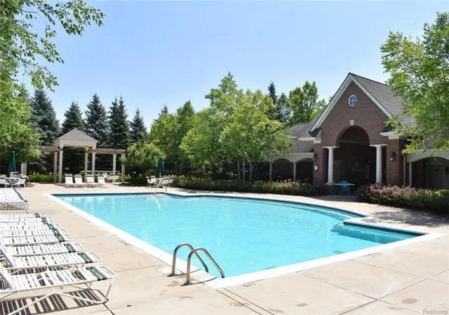 Homes for sale in Walled Lake, MI | 20209 Chesapeake Cir, Walled Lake, MI 48390 | MLS# 70533927
