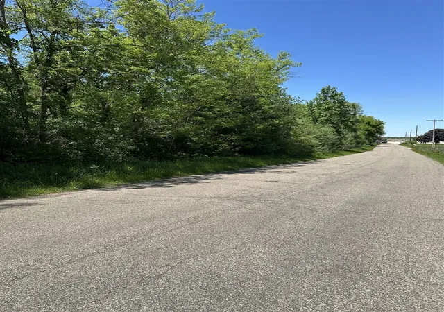 Photo 3 of Land for sale at Ambs Dr, Jackson, MI 49201 | MLS# 70535149 | Listing updated on 2026-08-12