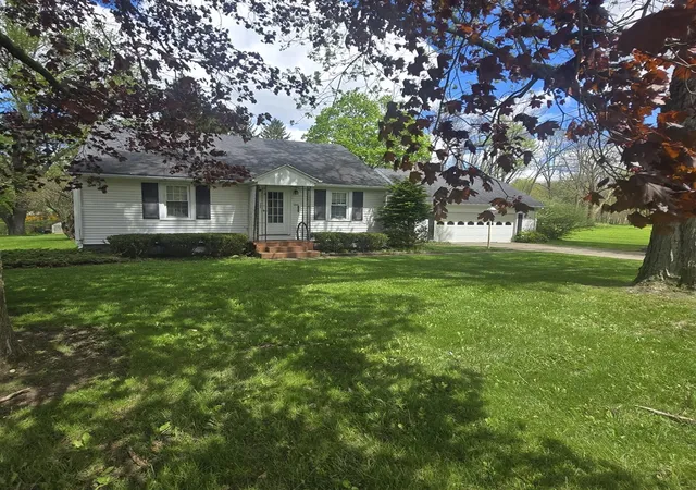 Homes for sale in Marshall, MI | 130 W Hughes St, Marshall, MI 49068 | MLS# 70528874