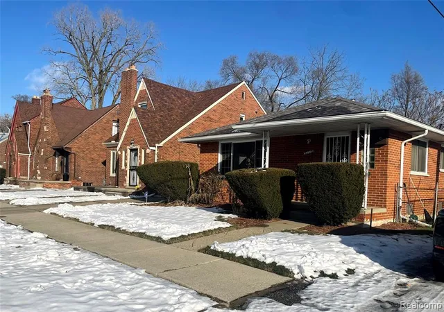 2nd image of 9526 Grandmont Ave, Detroit, MI 48227 1029 | MLS# 60959402