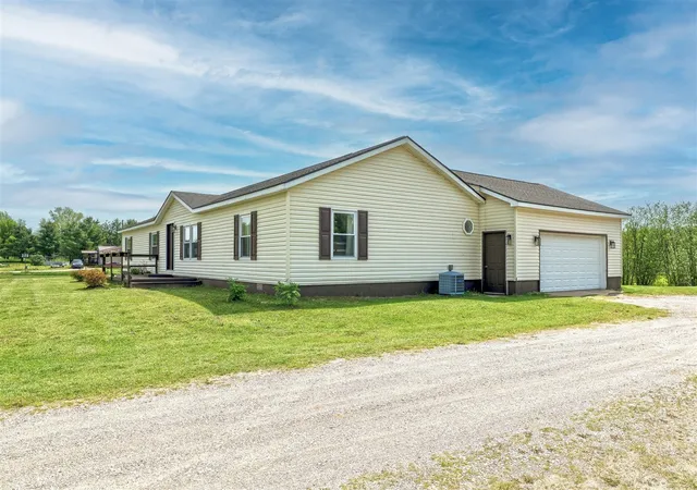 Homes for sale in Reed City, MI | 10815 S Hawkins Rd, Reed City, MI 49677 | MLS# 70534715