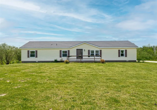 Homes for sale in Reed City, MI | 10815 S Hawkins Rd, Reed City, MI 49677 | MLS# 70534715