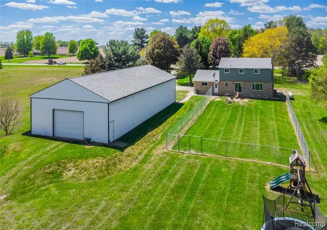 1st image of 4240 Sheridan Rd, Flushing, MI 48433 | MLS# 60993433