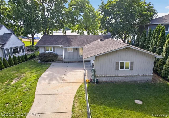 Homes for sale in Highland, MI | 3161 Jackson Blvd, Highland, MI 48356 | MLS# 61006029