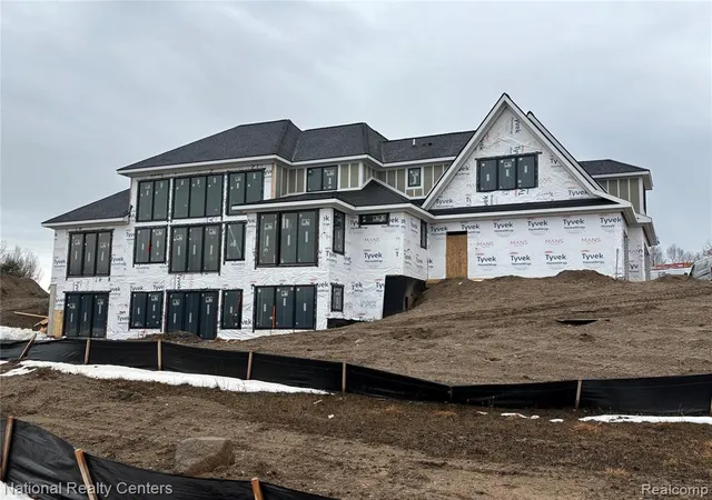 2nd image of 10376 Rosemarie Run Run, Brighton, MI 48114 | MLS# 60974281