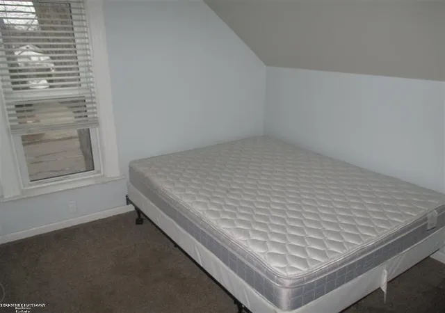 Listing Photo 2 - Condo for sale in building located at 109 S Ave, Mount Clemens, MI 48043 - Unit #