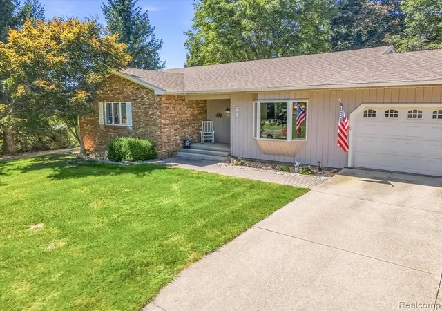 Photo 2 of Sale Pending at 745 N Freer Rd, Chelsea, MI 48118 1103 | MLS# 61024929 | Listing updated on 2026-09-15