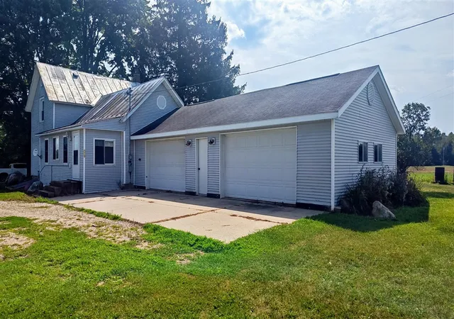 1st image of 1266 S Lake Rd, Greenville, MI 48838 | MLS# 70553262