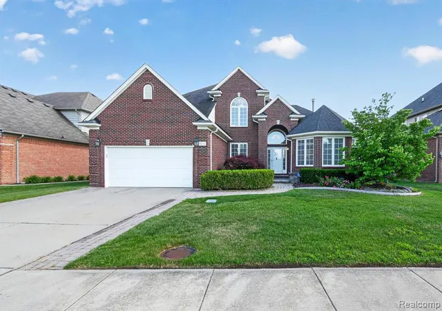 2nd image of 21642 Kendyl Ct, Macomb, MI 48044 | MLS# 61017129