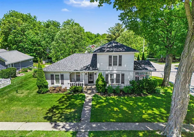 1st image of 382 E 3rd St, Pentwater, MI 49449 | MLS# 70538899